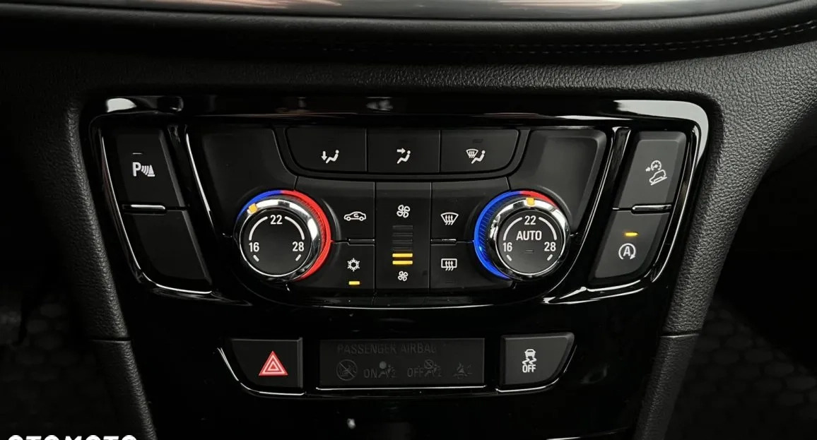 Opel Mokka cena 74850 przebieg: 47864, rok produkcji 2018 z Wąchock małe 191